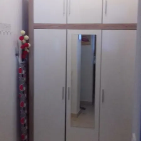 Apartment Airin * Задар
